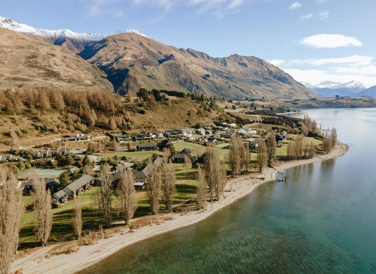 Edgewater Hotel Wanaka Exterior photo